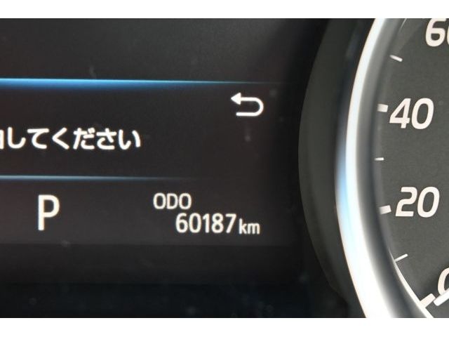 TOYOTA CAMRY HYBRID 2020 Image 31