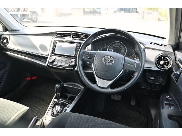 TOYOTA COROLLA AXIO 2018 Image 31