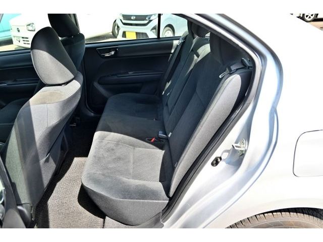 TOYOTA COROLLA AXIO 2018 Image 31