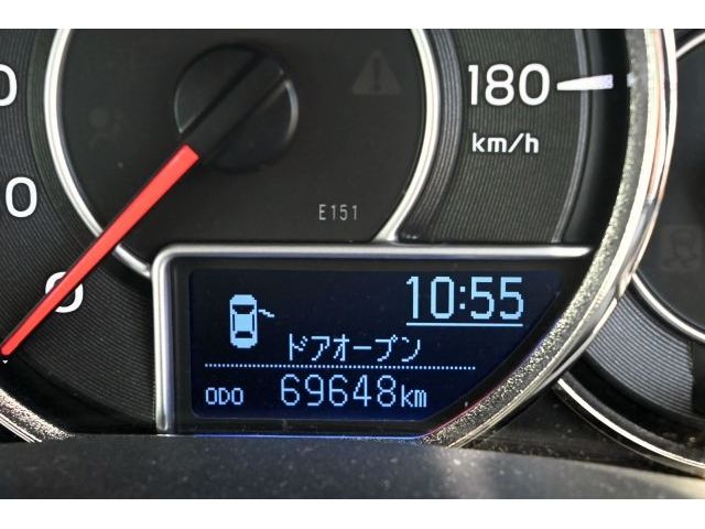 TOYOTA COROLLA AXIO 2018 Image 31