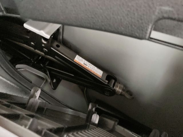 TOYOTA PROBOX VAN HYBRID 2024 Image 31