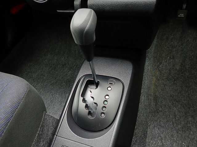 TOYOTA PROBOX VAN HYBRID 2024 Image 31