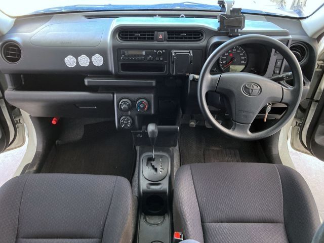 TOYOTA PROBOX VAN 2WD 2021 Image 31