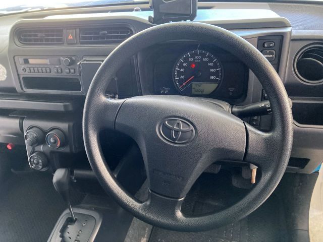 TOYOTA PROBOX VAN 2WD 2021 Image 31