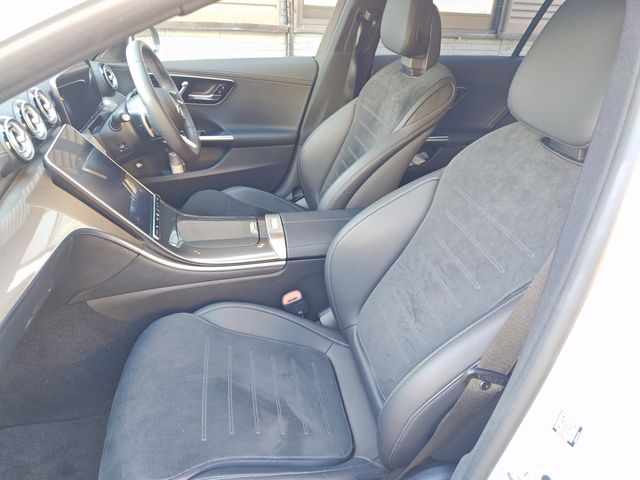 MERCEDES BENZ C CLAS 2023 Image 31