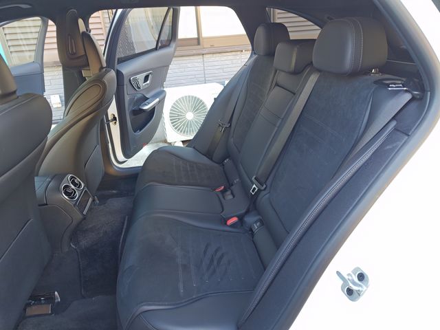 MERCEDES BENZ C CLAS 2023 Image 31