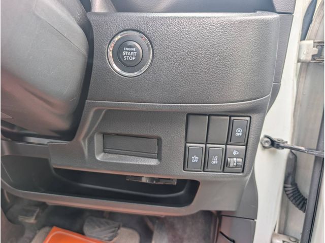 SUZUKI SPACIA 2017 Image 31