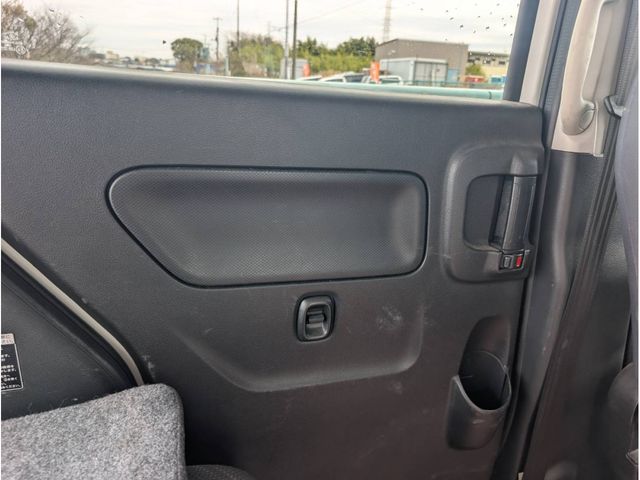 SUZUKI SPACIA 2017 Image 31