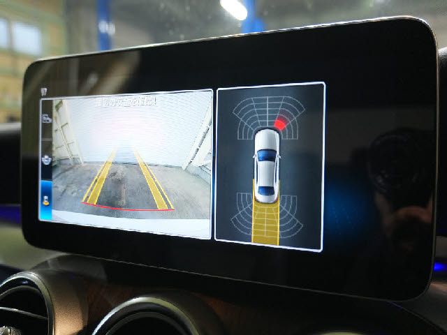 MERCEDES BENZ C CLAS 2019 Image 31