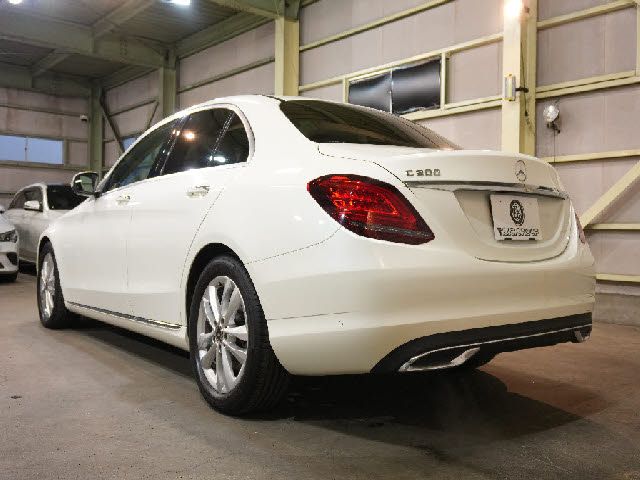 MERCEDES BENZ C CLAS 2019 Image 31