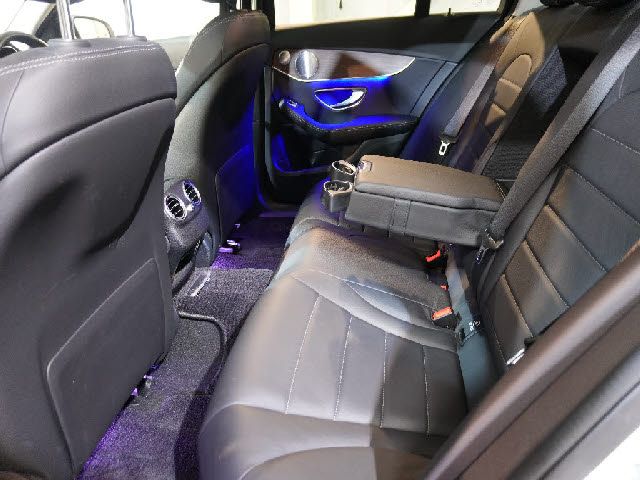 MERCEDES BENZ C CLAS 2019 Image 31