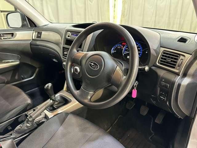 SUBARU FORESTER 2011 Image 31