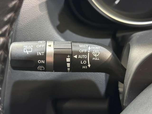 MAZDA PREMACY 2010 Image 31