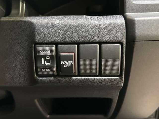 MAZDA PREMACY 2010 Image 31