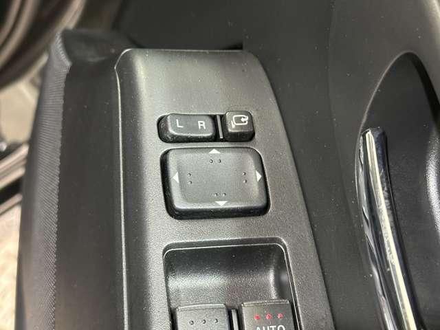 MAZDA PREMACY 2010 Image 31