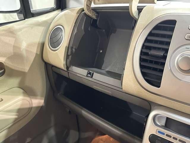 NISSAN MOCO 2010 Image 31