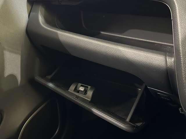 SUZUKI WAGON R STINGRAY 2014 Image 31