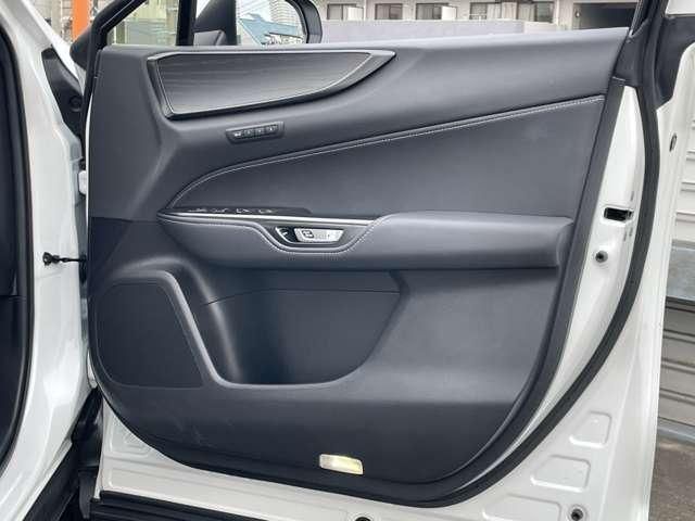 TOYOTA LEXUS NX350H 2023 Image 31