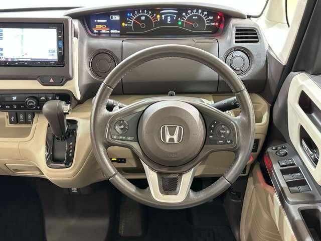 HONDA N BOX 2018 Image 31