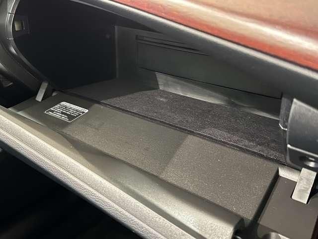 TOYOTA CROWN MAJESTA 2011 Image 31