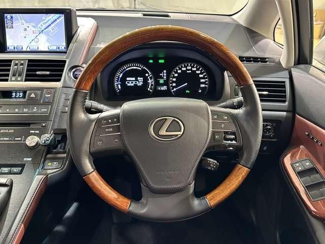 TOYOTA LEXUS HS250H 2013 Image 31