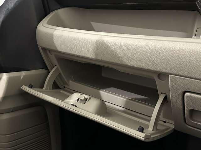 HONDA N BOX 2018 Image 31