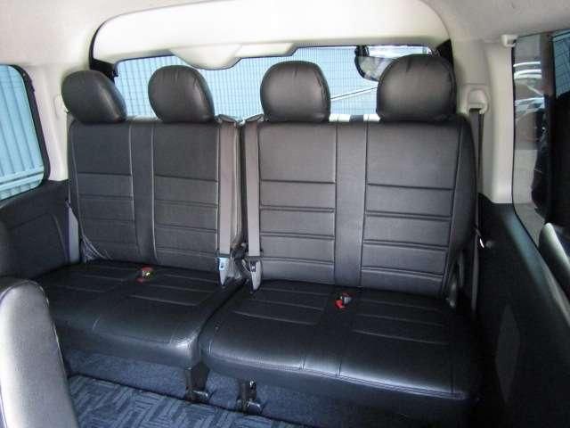 TOYOTA HIACE WAGON 4WD 2022 Image 31