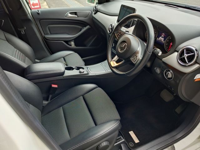 MERCEDES BENZ B CLAS 2017 Image 31