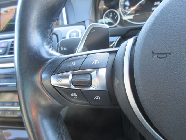 BMW 5SERIES SEDAN 2017 Image 31