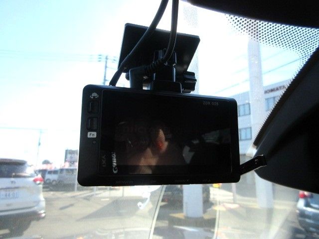 BMW 5SERIES SEDAN 2017 Image 31