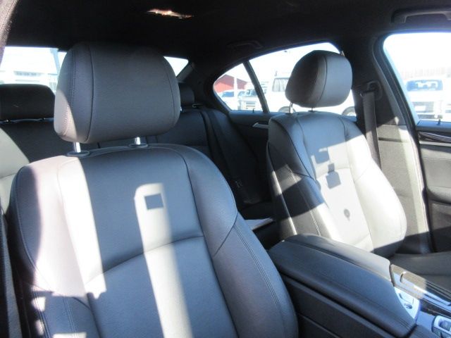 BMW 5SERIES SEDAN 2017 Image 31