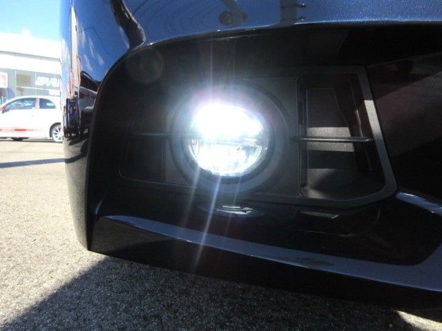 BMW 5SERIES SEDAN 2017 Image 31