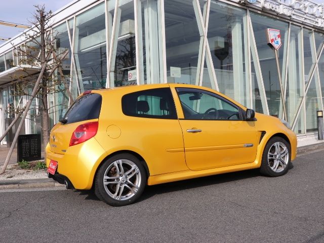 RENAULT LUTECIA 2012 Image 31