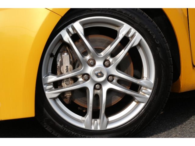 RENAULT LUTECIA 2012 Image 31