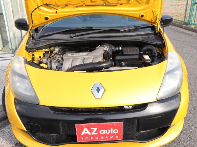 RENAULT LUTECIA 2012 Image 31