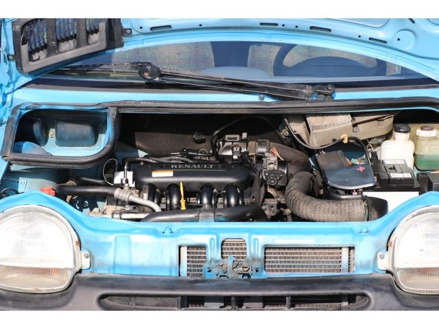 RENAULT TWINGO 2001 Image 31