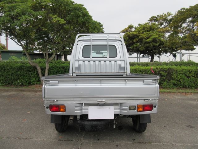 DAIHATSU HIJET TRUCK 4WD 2012 Image 31