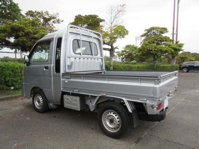 DAIHATSU HIJET TRUCK 4WD 2012 Image 31