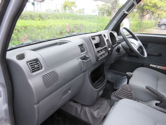 DAIHATSU HIJET TRUCK 4WD 2012 Image 31
