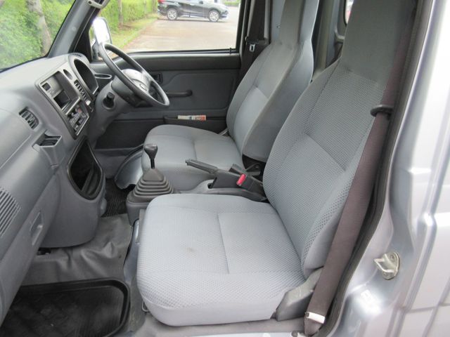 DAIHATSU HIJET TRUCK 4WD 2012 Image 31
