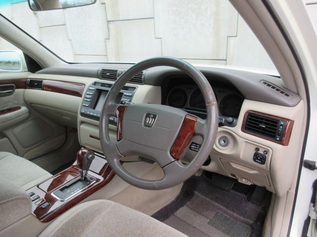 TOYOTA CROWN SEDAN 2002 Image 31