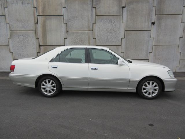 TOYOTA CROWN SEDAN 2002 Image 31