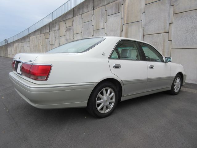 TOYOTA CROWN SEDAN 2002 Image 31