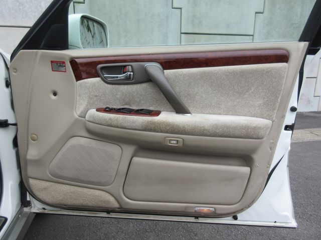 TOYOTA CROWN SEDAN 2002 Image 31