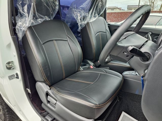 SUZUKI JIMNY 4WD 2015 Image 31