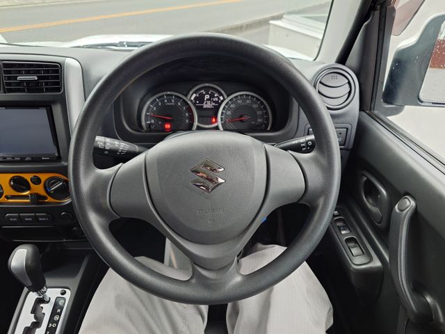 SUZUKI JIMNY 4WD 2015 Image 31