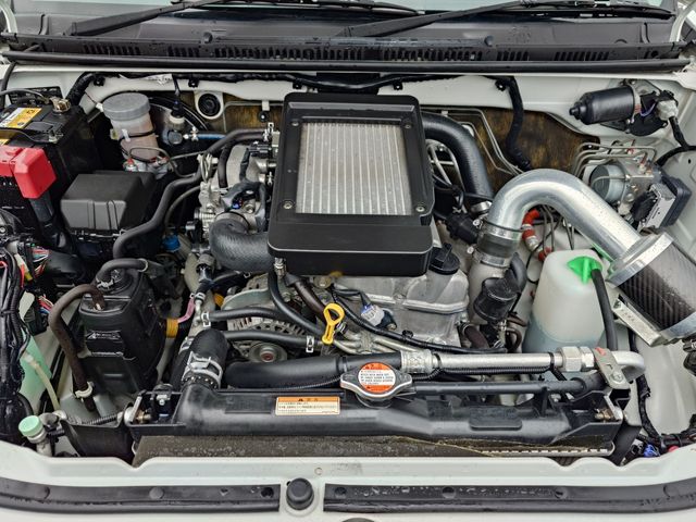 SUZUKI JIMNY 4WD 2015 Image 31