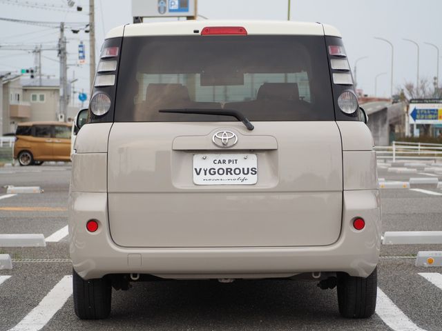 TOYOTA SIENTA 2006 Image 31