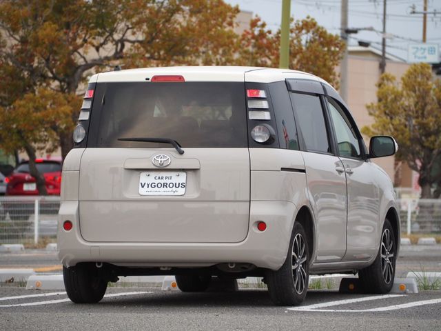 TOYOTA SIENTA 2006 Image 31