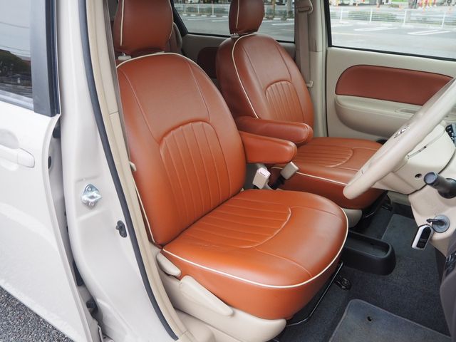 TOYOTA SIENTA 2006 Image 31